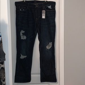 BNWT Guess Lincoln Men’s Jeans!